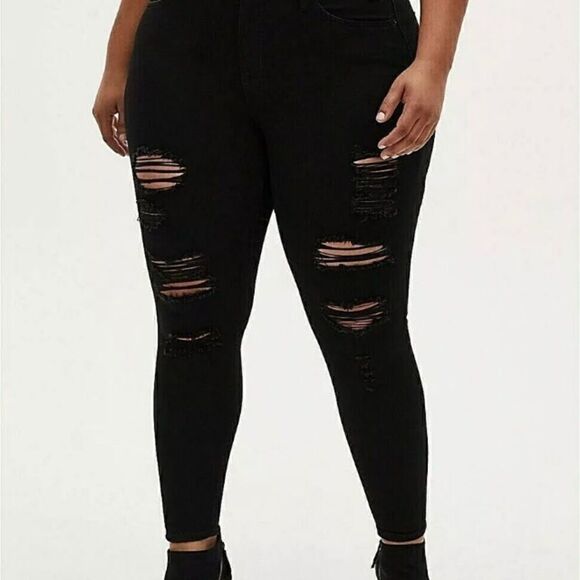 Torrid sky high skinny jeans 16S black distressed - Picture 8 of 8